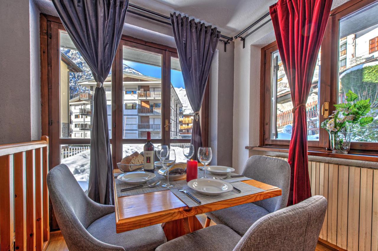 Апартаменти Casa Julie - Accogliente Rifugio Nella Quiete - Cour 0157 Курмайор Екстер'єр фото